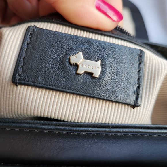 Radley London Black Leather Lady Crossbody Bag /Purse - Picture 13 of 16
